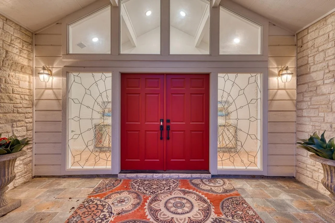 Photo of 2704 Aurora