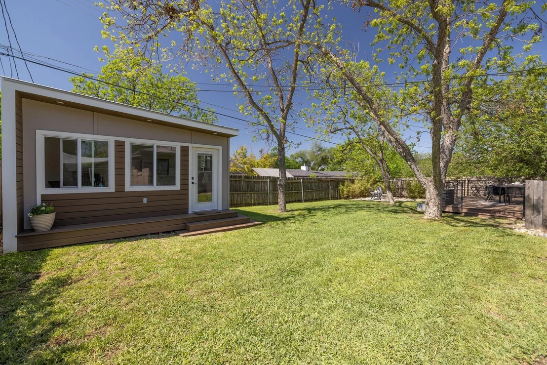 Photo of 2607 Cascade DR