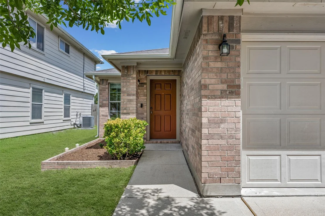 Photo of 11509 Autumn Ash DR