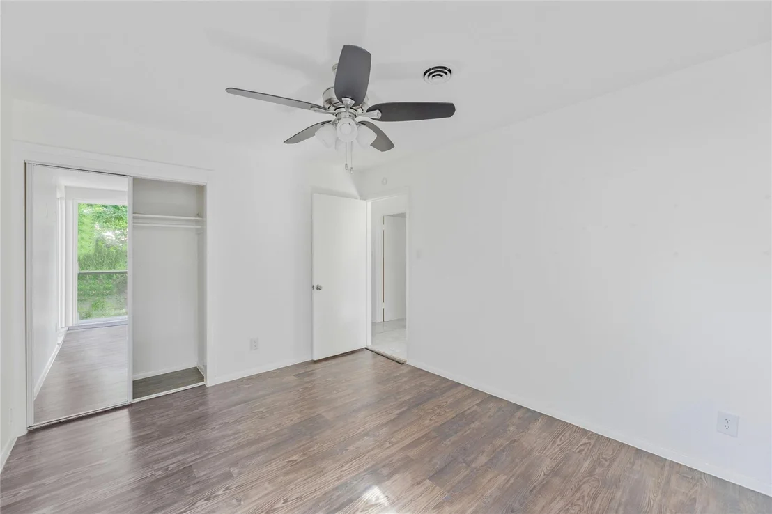Photo of 6401 Kenilworth DR