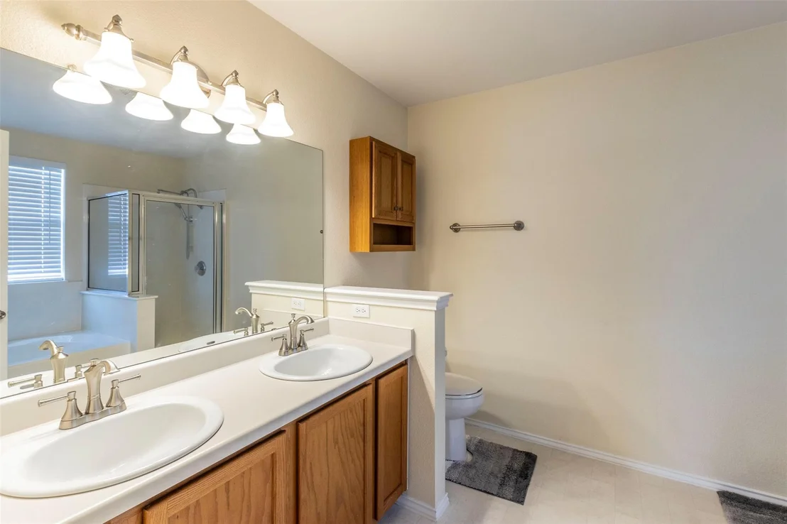 Photo of 102 Remington DR