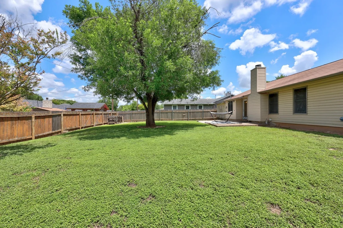 Photo of 1006 Edgerly LN