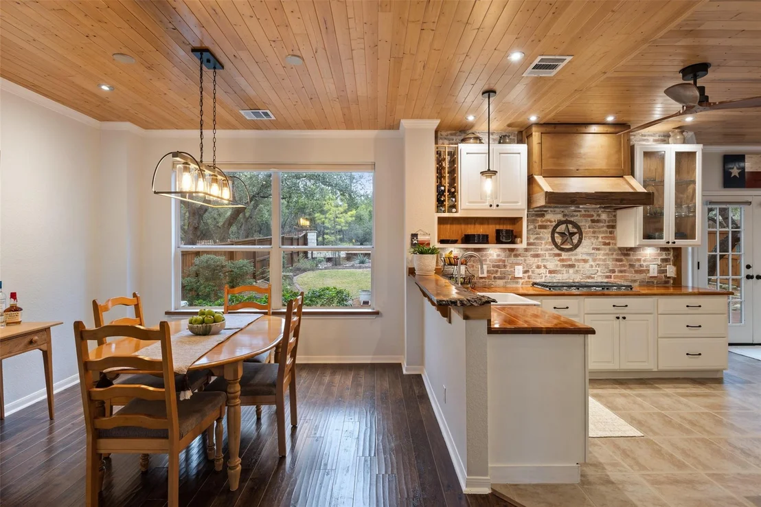 Photo of 4345 Canyon Glen CIR
