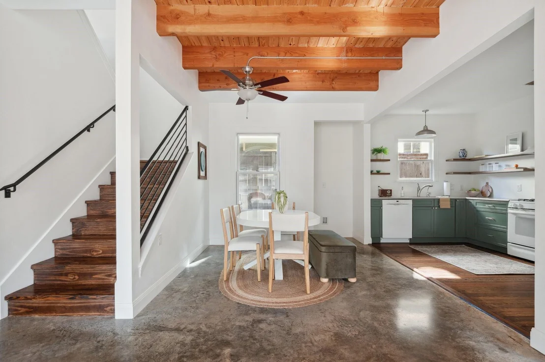 Photo of 4008 Duval ST