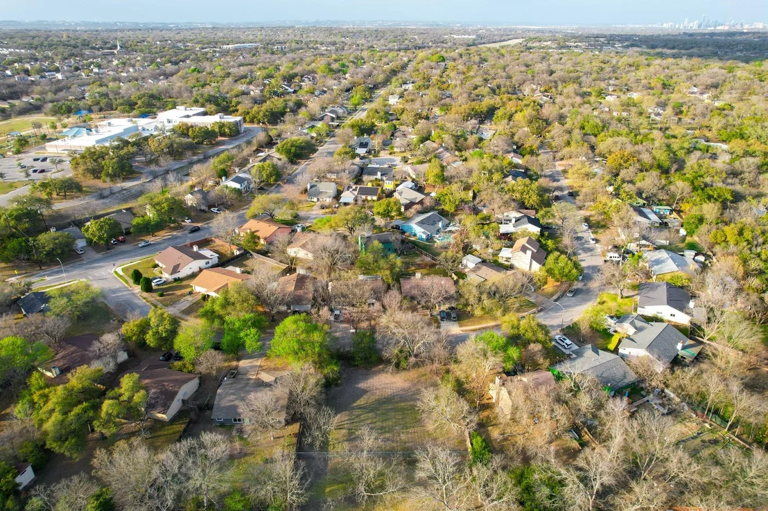 Photo of 9313 Independence LOOP