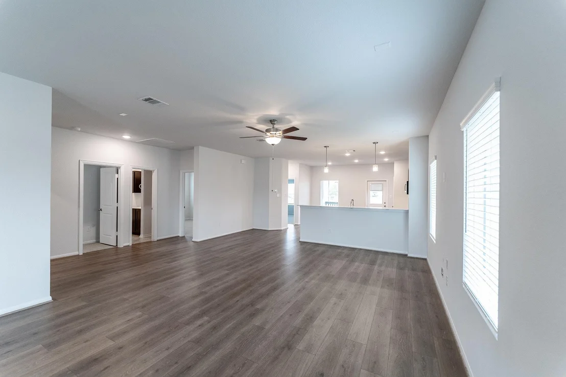 Photo of 531 Yellowstone DR
