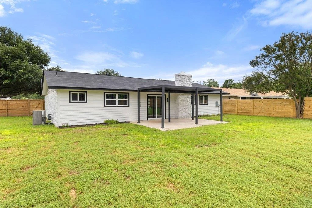 Photo of 5400 Salem Hill DR