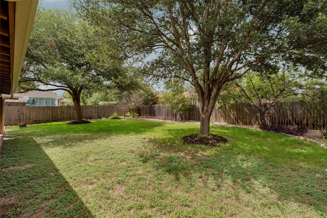 Photo of 212 Camperdown Elm DR