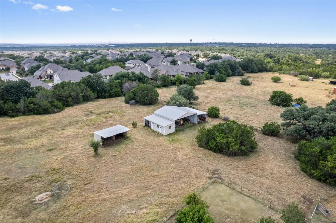 Photo of 323 Patricia RD