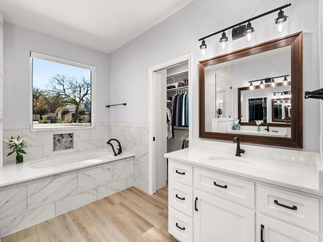 Photo of 103 Waters Edge