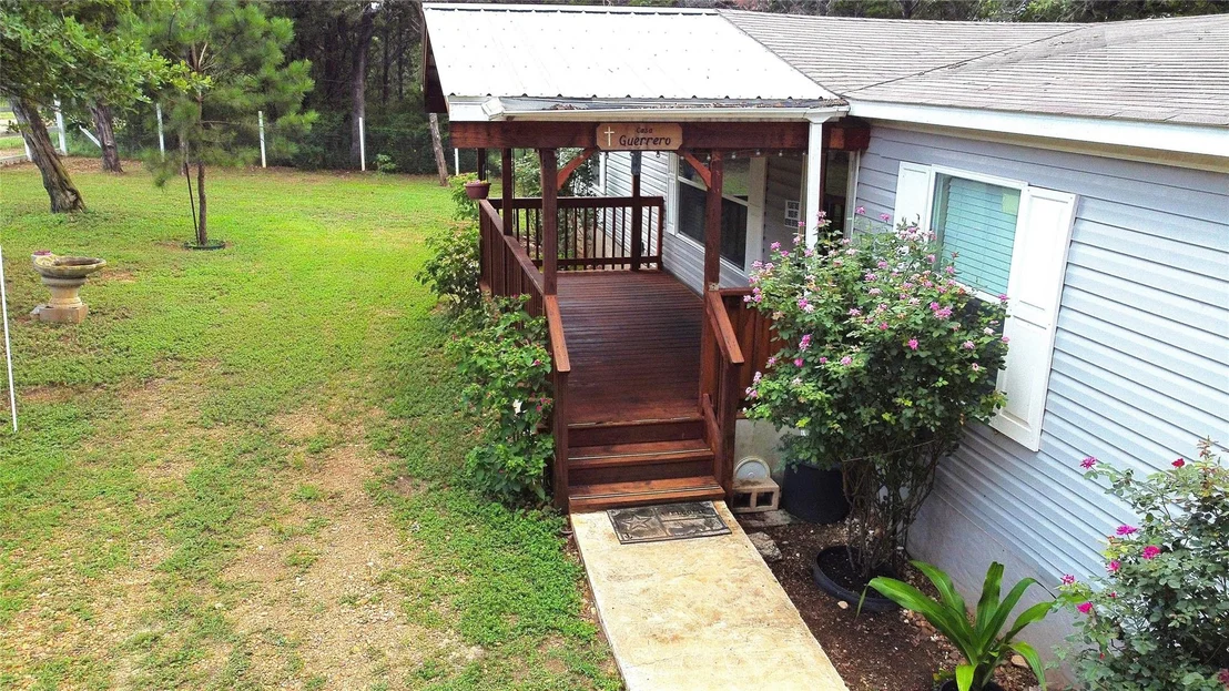 Photo of 184 Arrowhead DR
