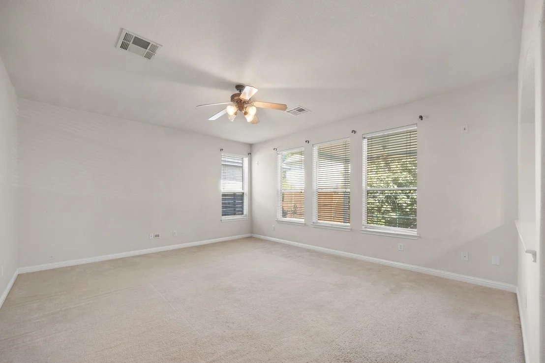 Photo of 10005 MOUNT RAINIER DR