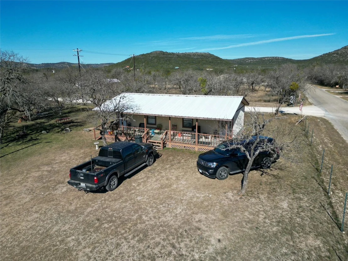 Photo of 831 Magers RD