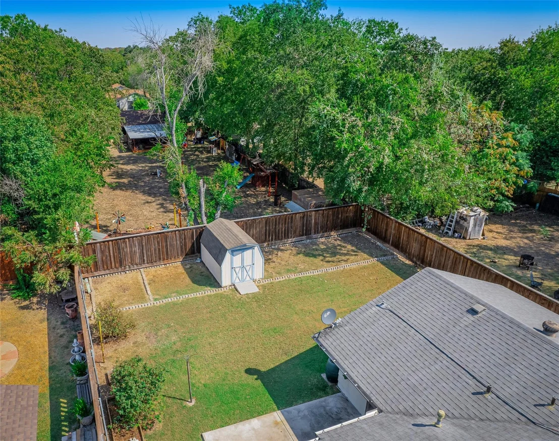 Photo of 5000 Creek Bend DR