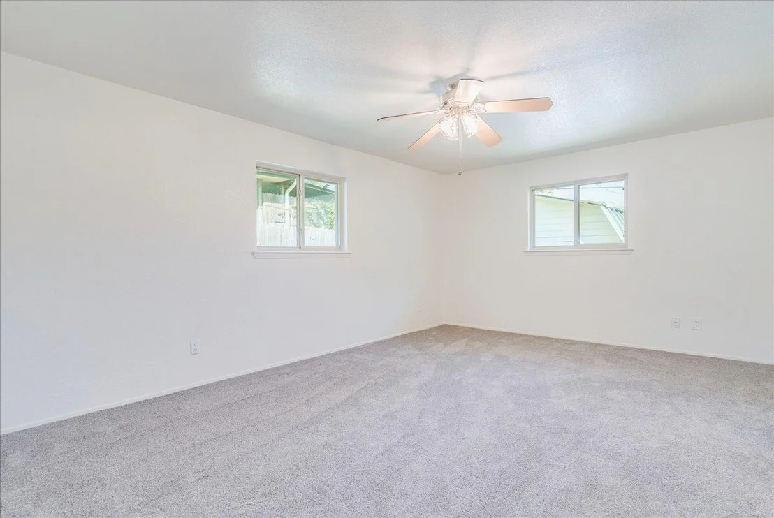Photo of 706 WINDSOR RD