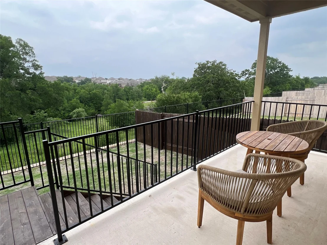 Photo of 920 View DR
