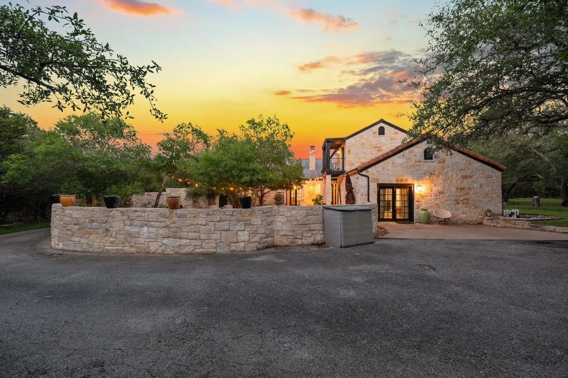 Photo of 10921 Long Branch DR