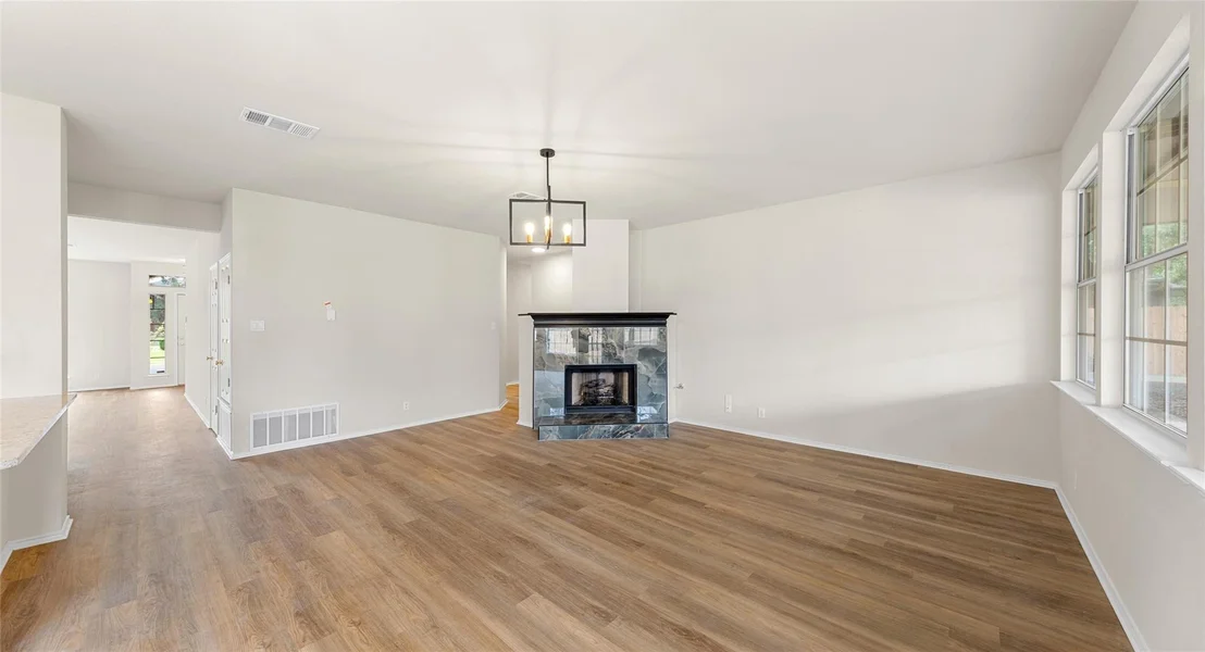 Photo of 412 Tamara DR