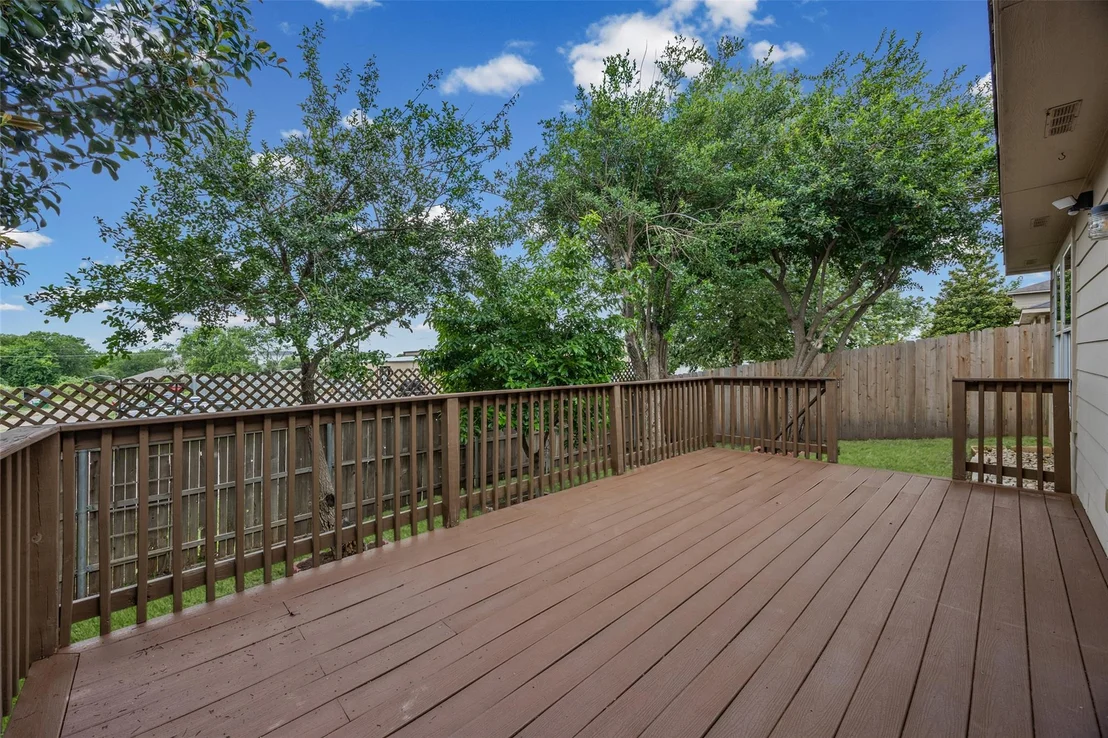Photo of 11509 Autumn Ash DR