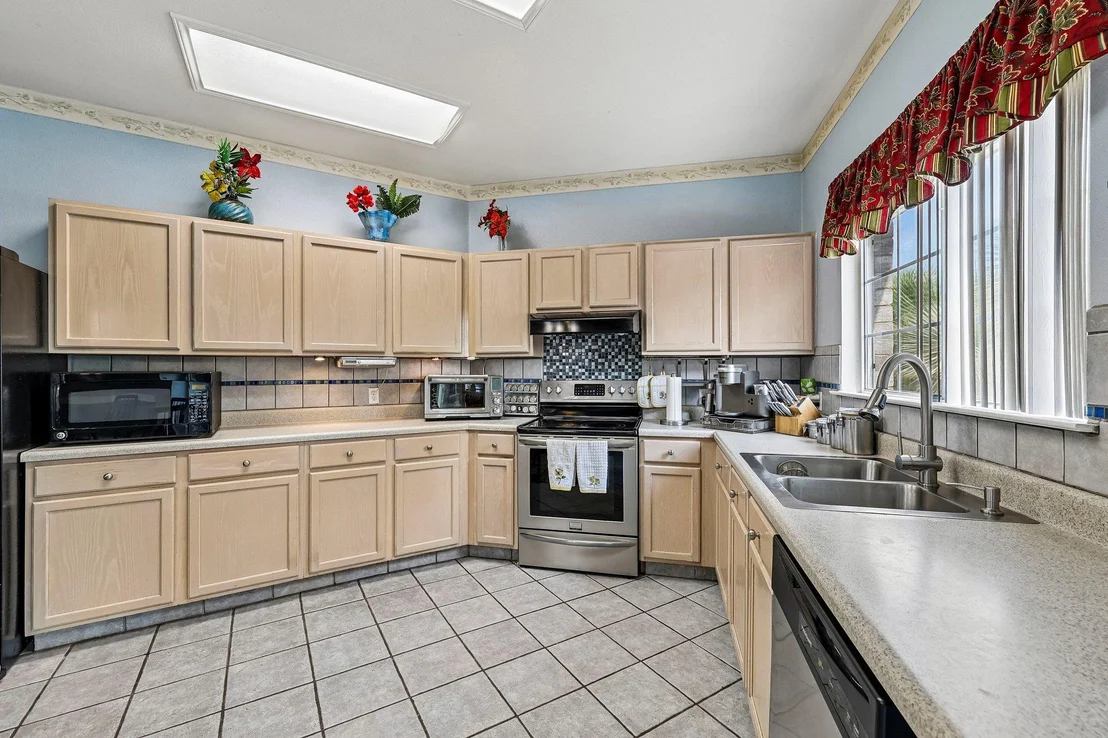Photo of 1008 Statler Bend DR