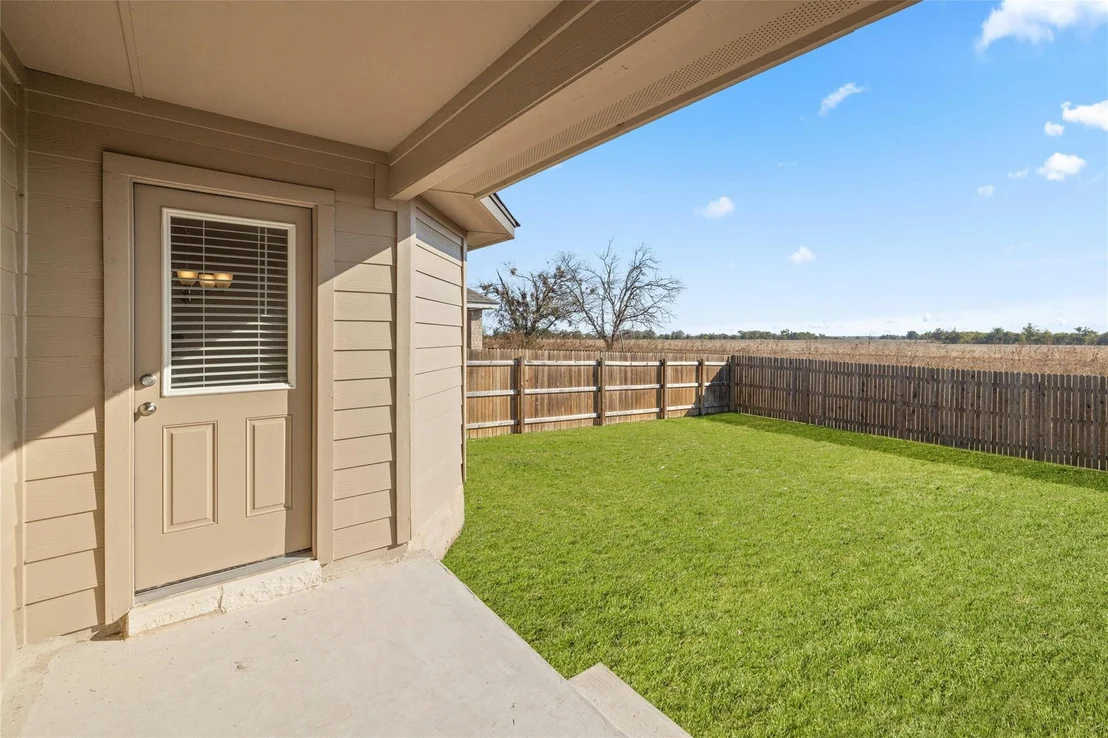 Photo of 131 Nathaniel DR