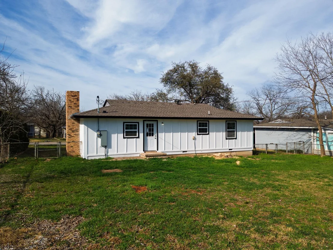 Photo of 44 Sue Ann DR