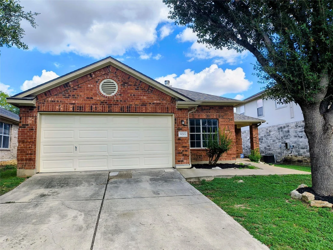 Photo of 9213 Pioneer Forest DR