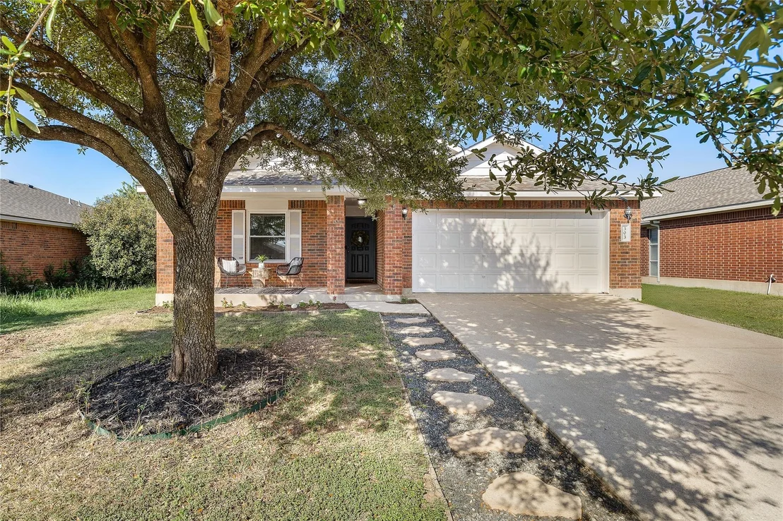 Photo of 303 Northern TRL