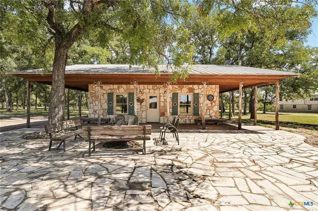 Photo of 190 Private Road 3011
