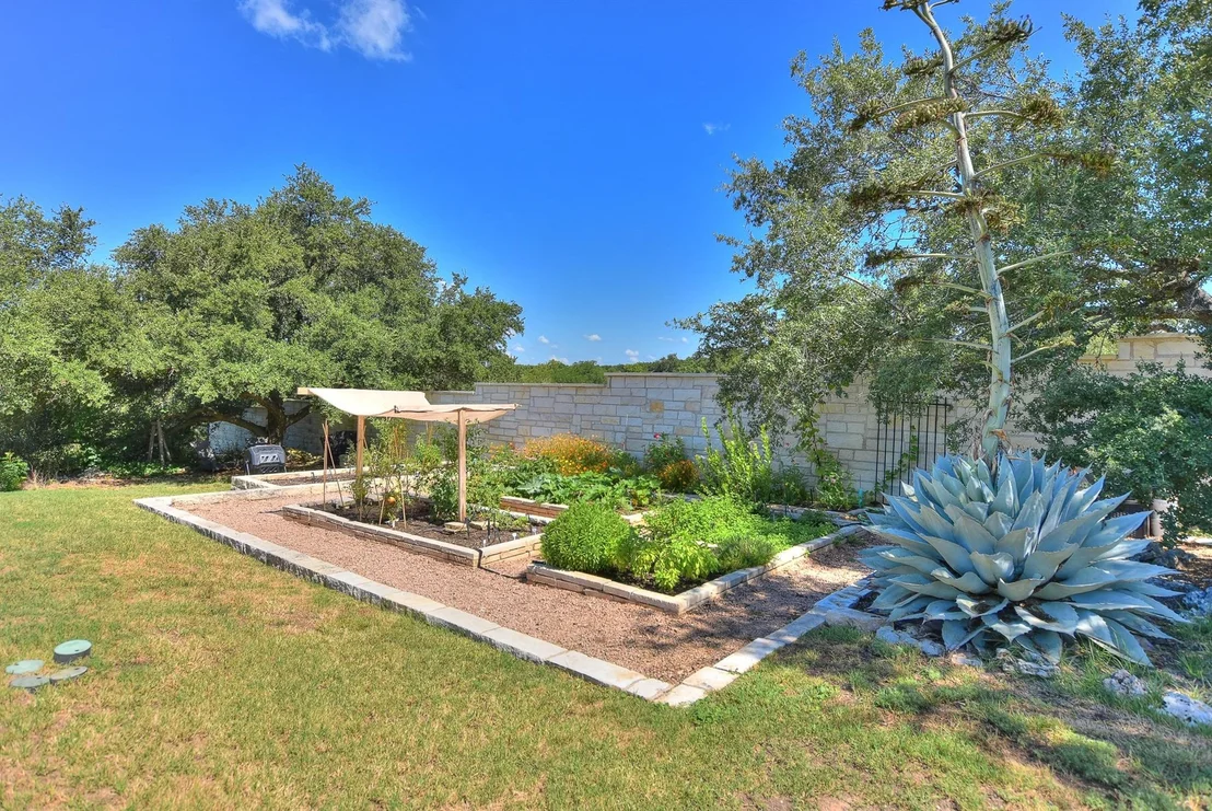 Photo of 204 Goldridge DR