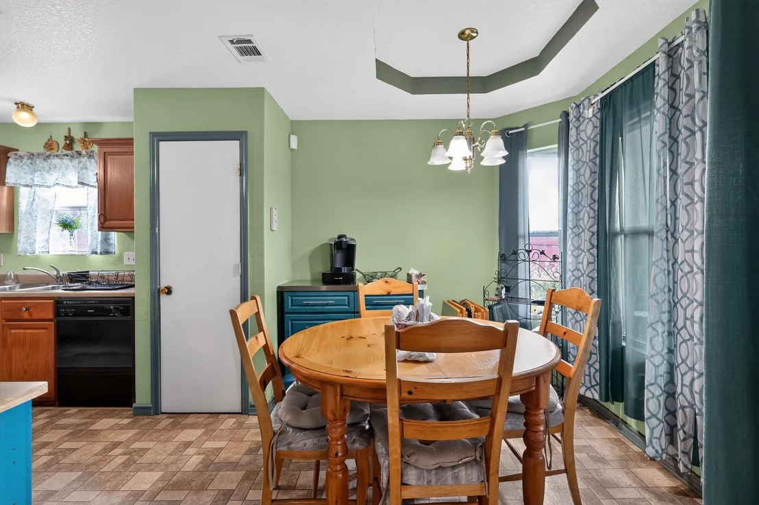 Photo of 1704 Prestige LOOP