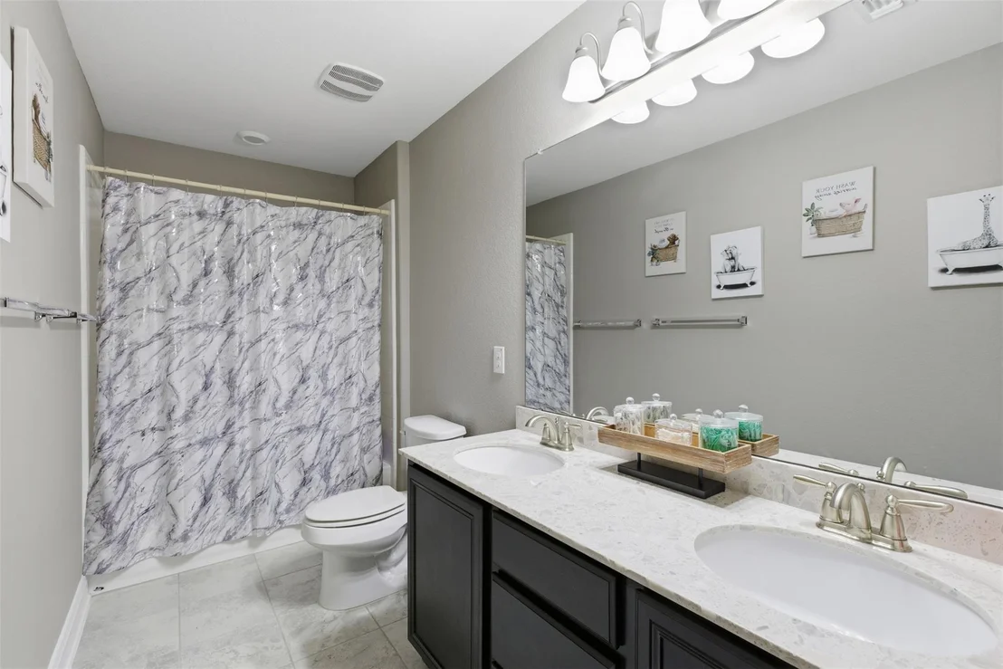 Photo of 1011 Toltec TRL