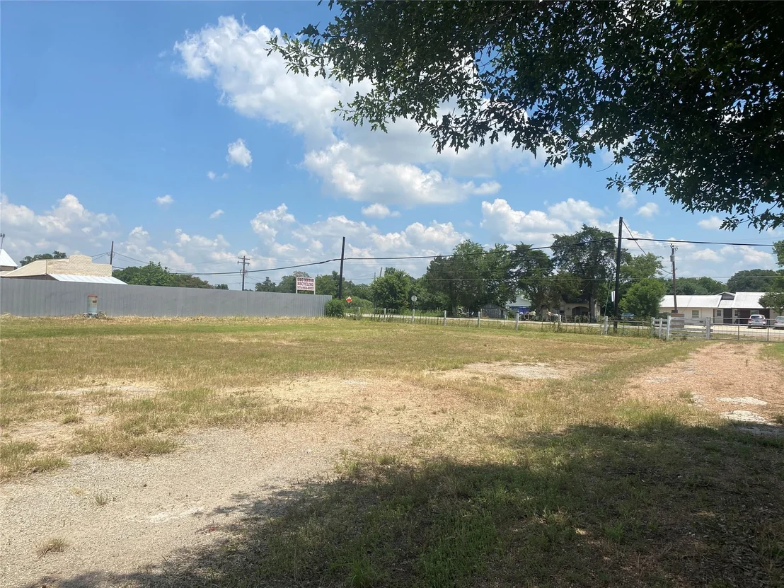 Photo of 2477 & 2525 State Highway 159
