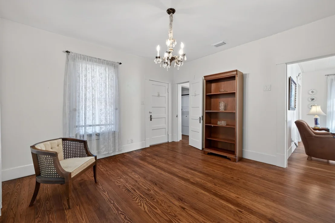 Photo of 4110 Marathon BLVD