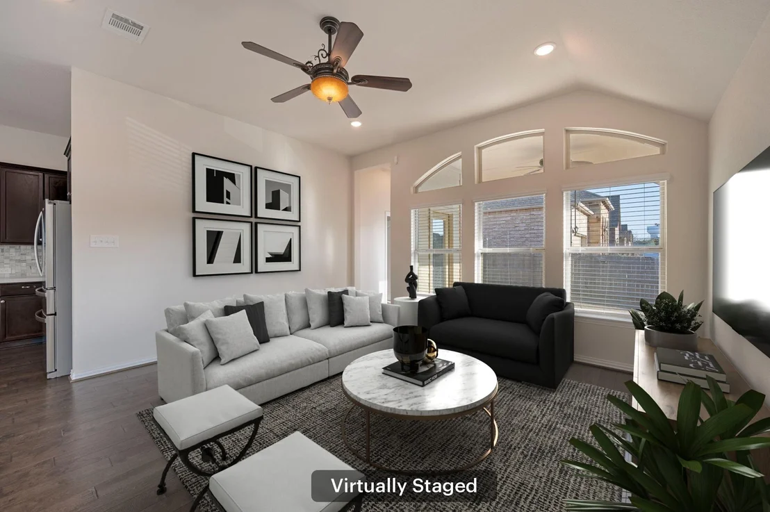 Photo of 5701 Como CV
