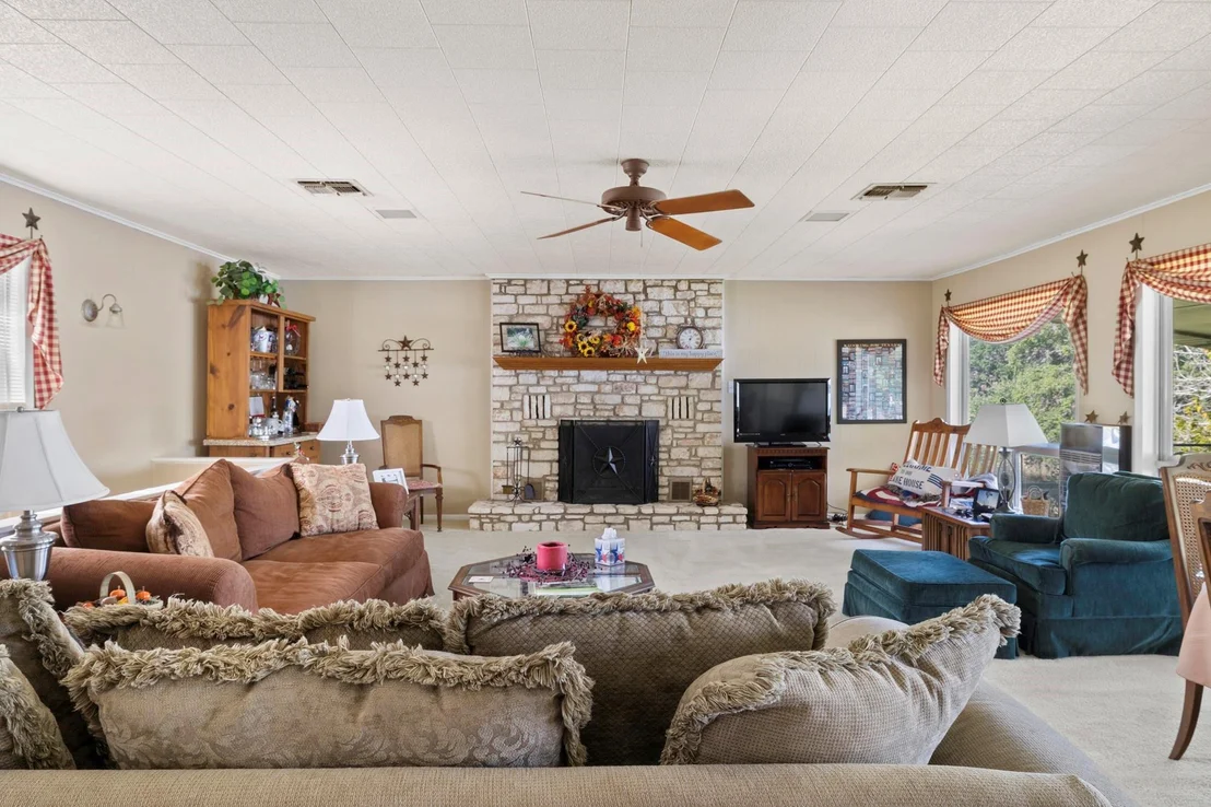Photo of 189 Roadrunner LN