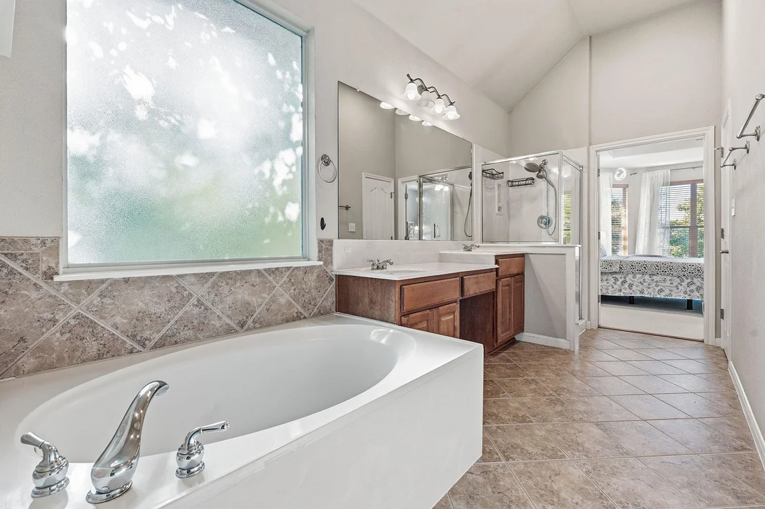 Photo of 2126 Clear Lake PL