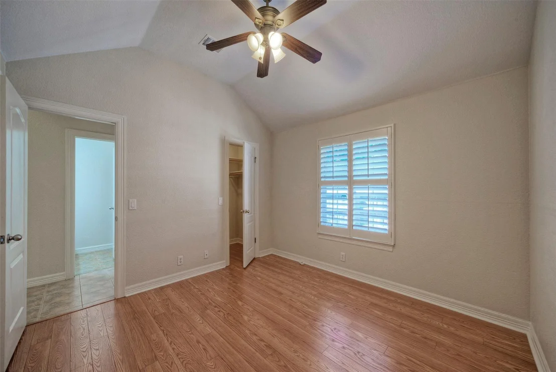 Photo of 10806 Olympia Fields LOOP