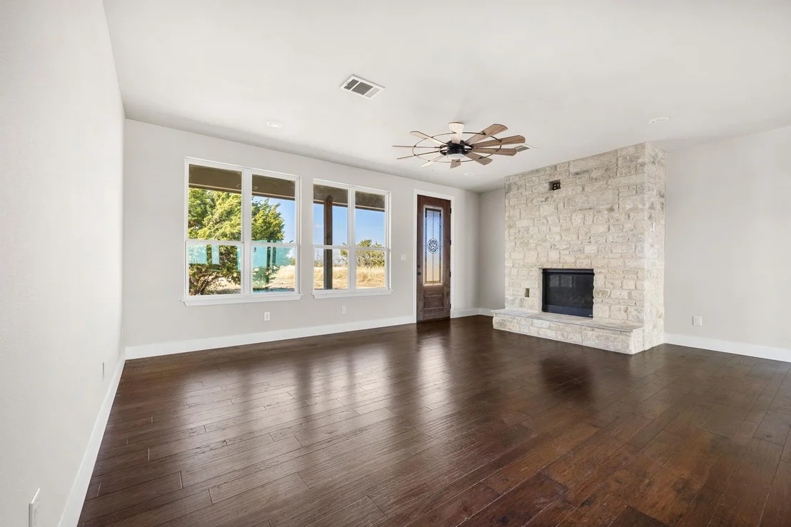 Photo of 5777 County Road 236 RD