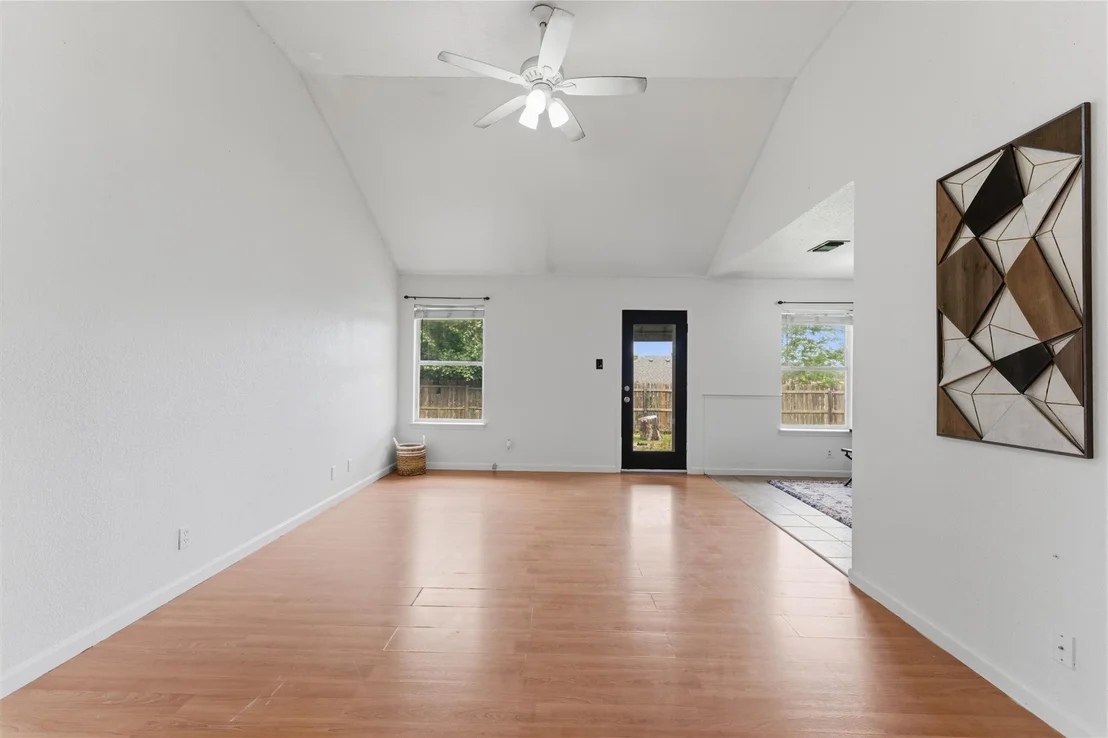 Photo of 2709 Timberline DR