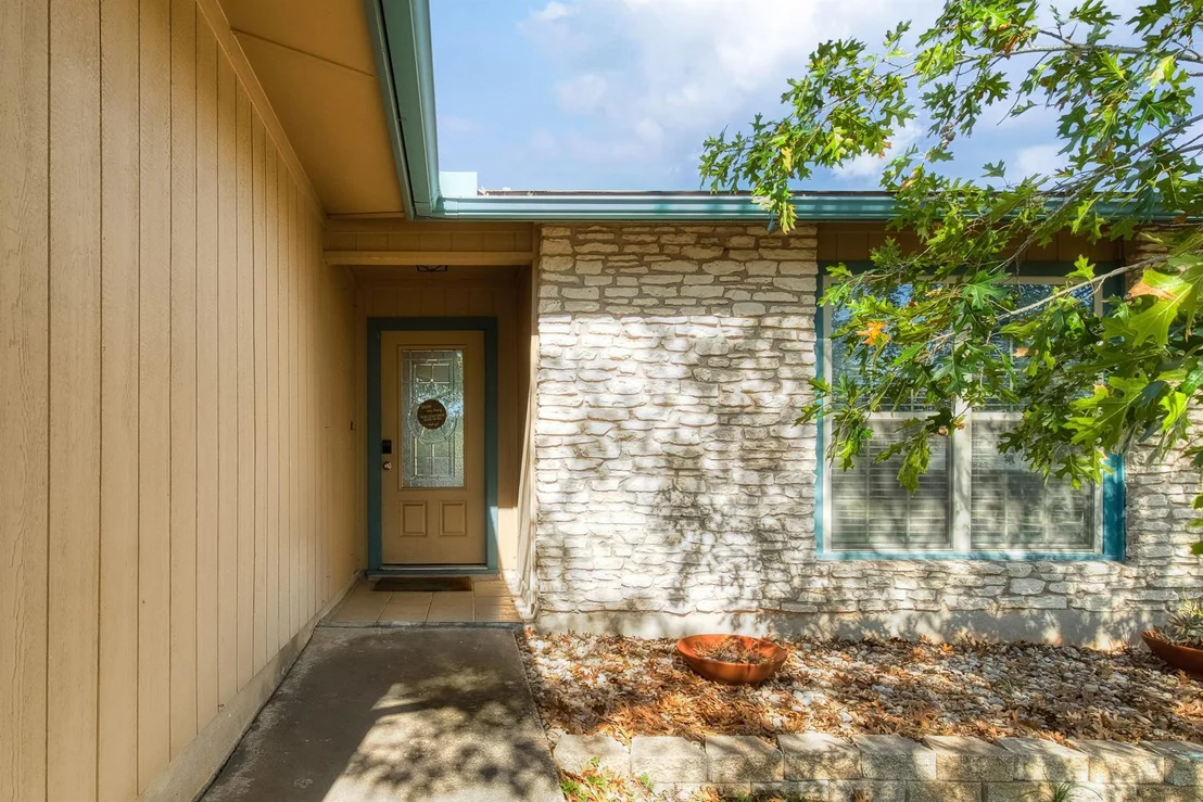 Photo of 7620 Scenic Brook DR