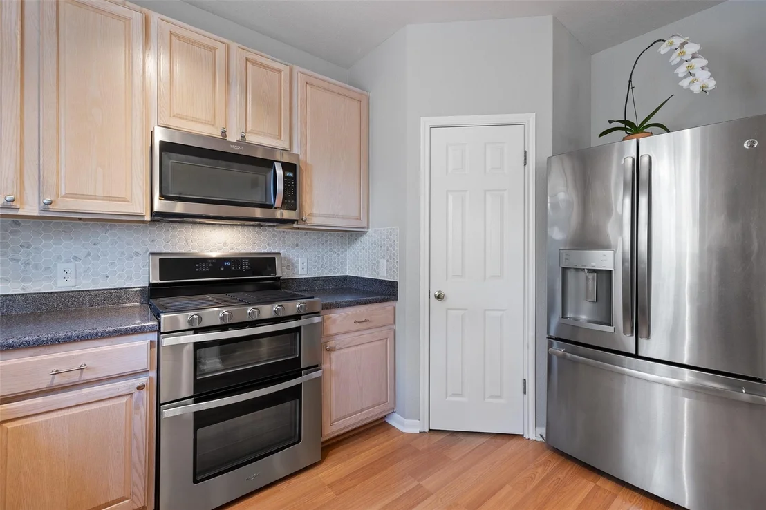 Photo of 4160 Canyon Glen CIR