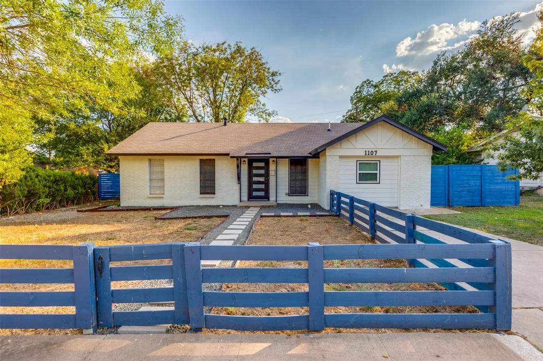 Photo of 1107 Chesapeake DR