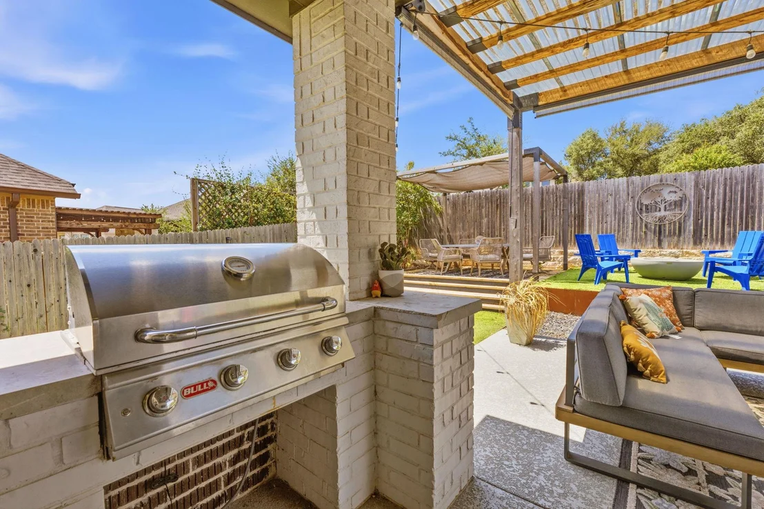 Photo of 301 Carpenter Hill DR