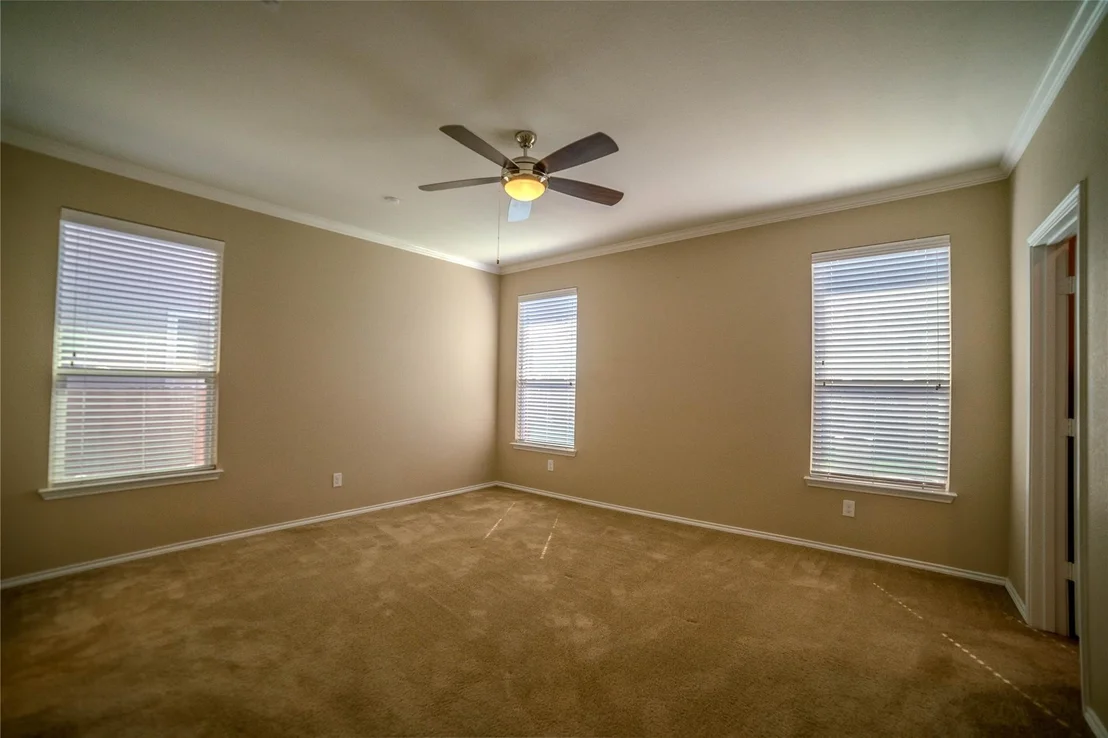Photo of 325 Tordesillas DR