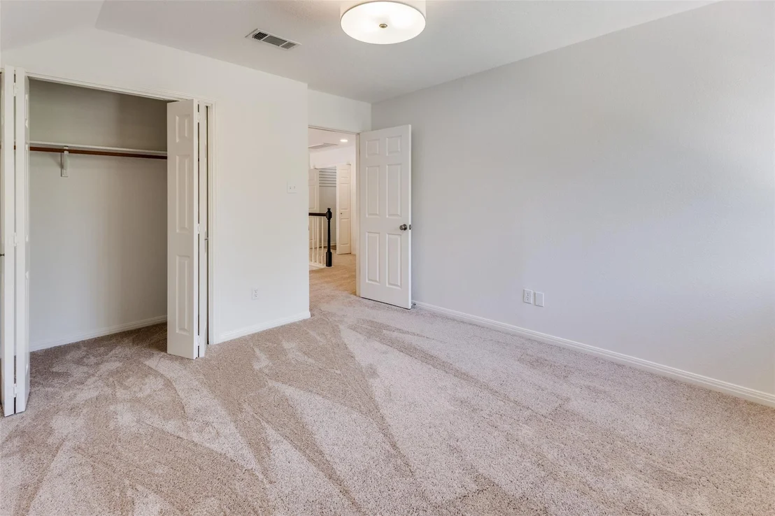 Photo of 1207 Cardinal LN
