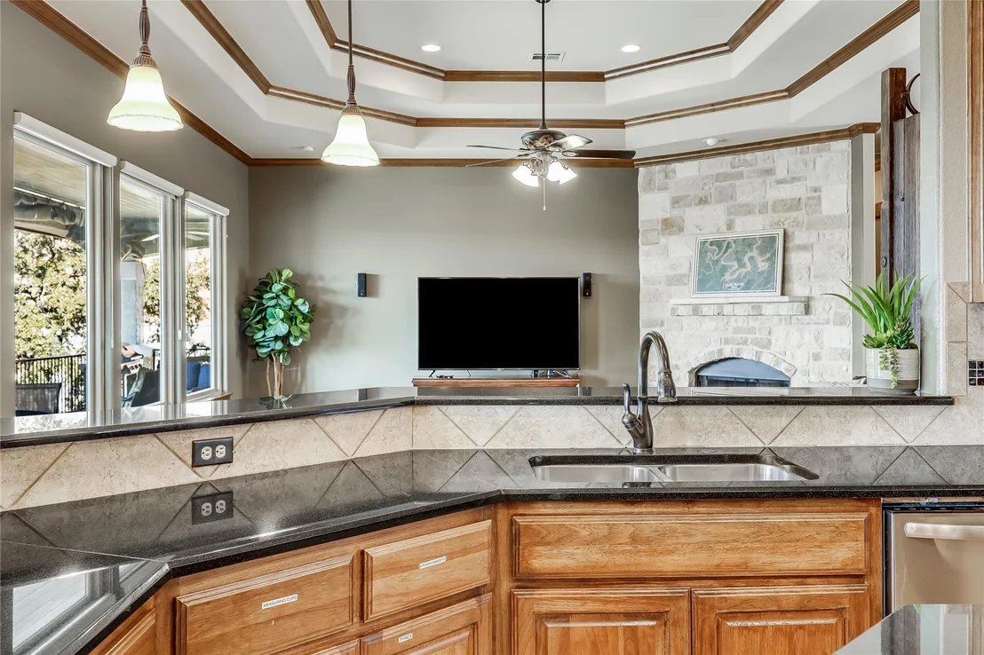 Photo of 610 Deckhouse DR