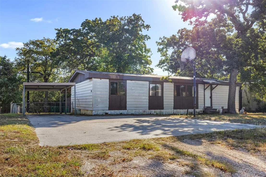Photo of 214 Oak Park Two