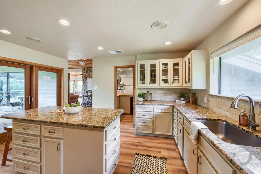 Photo of 509 Coventry RD