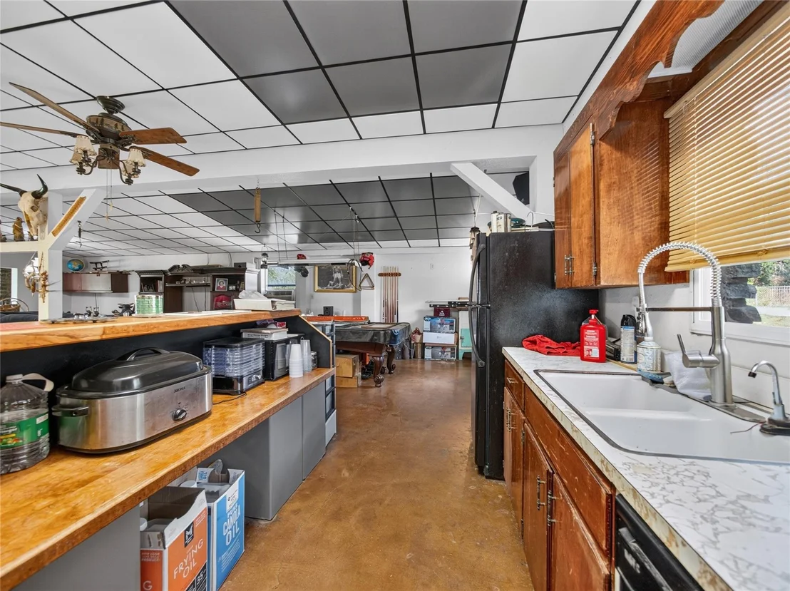 Photo of 7866 County Road 404